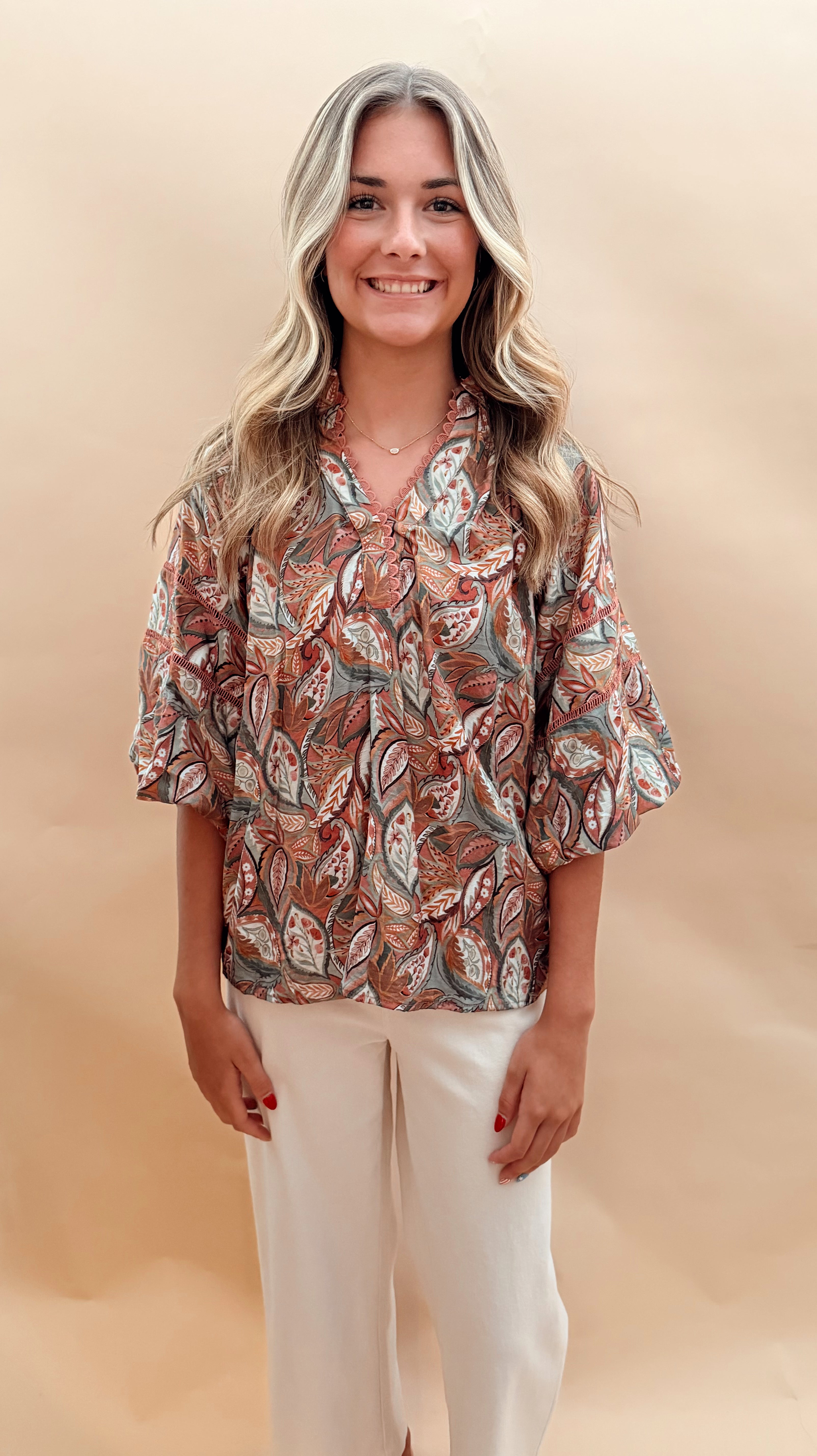 Vneck collar top lace trim