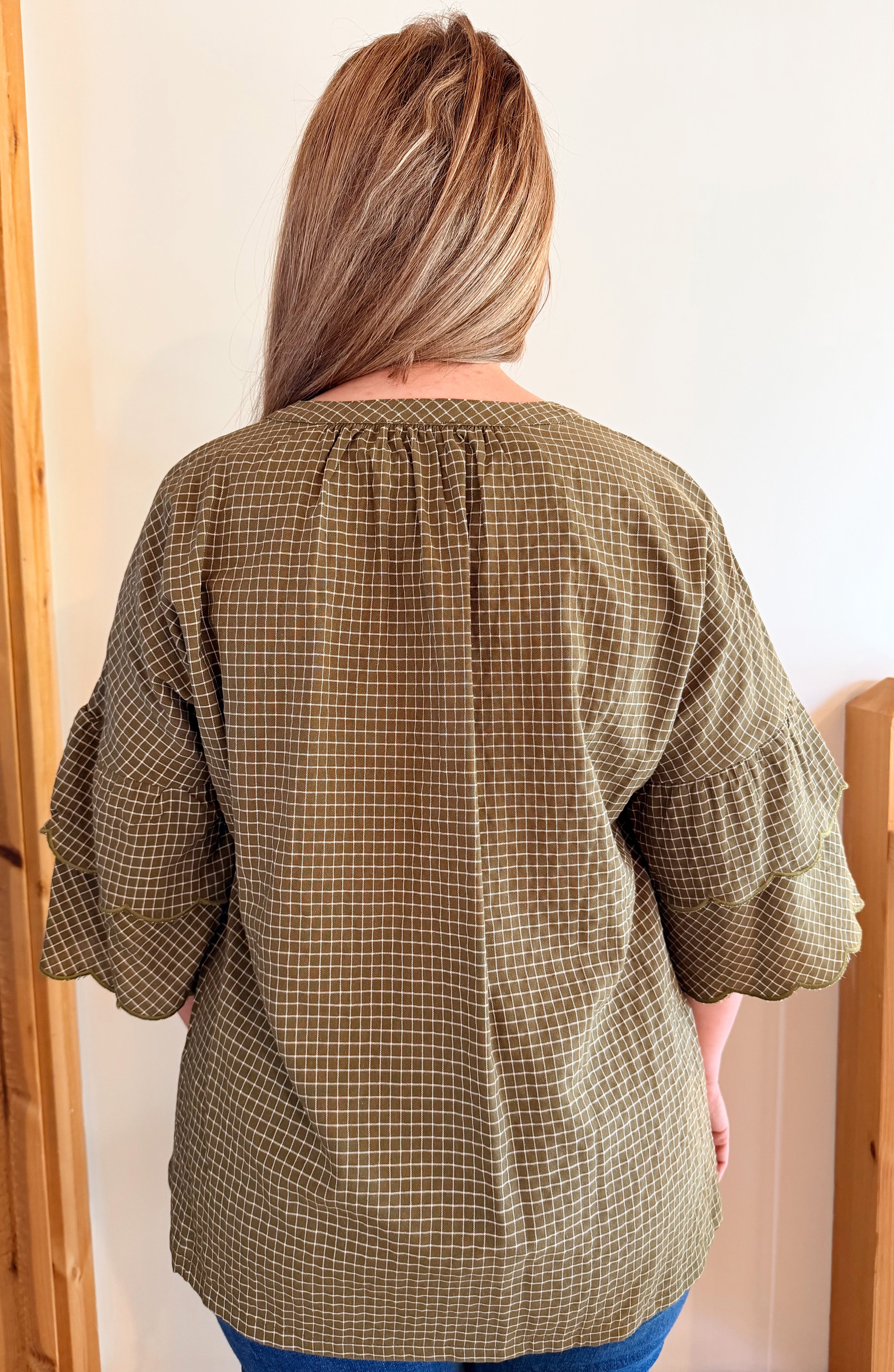 Scalloped ruffle hem top