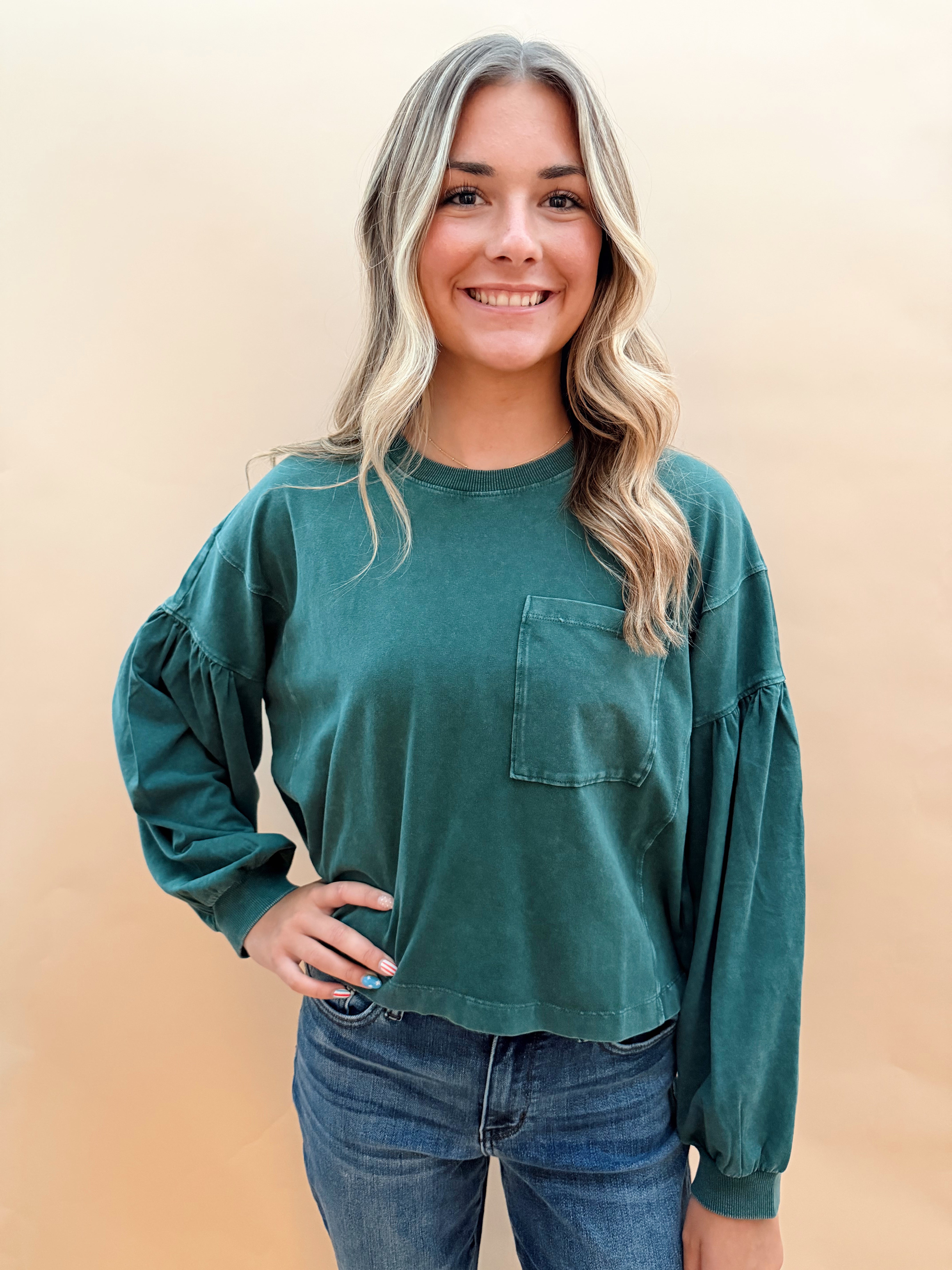 Puff Sleeve Long Sleeved Knit Top