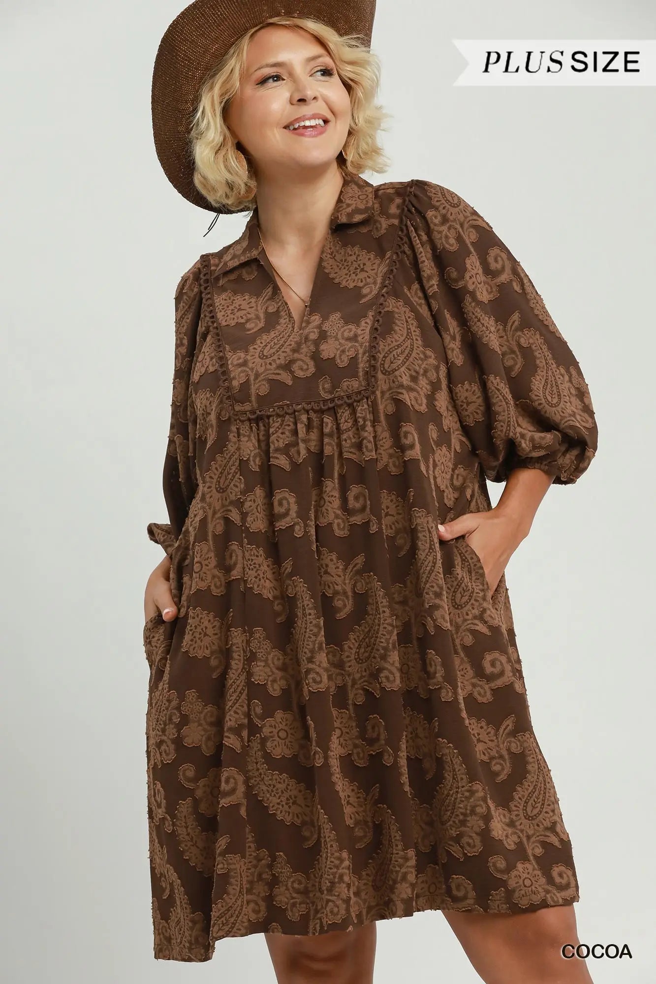 Puff Sleeve Textured Paisley Shift Dress