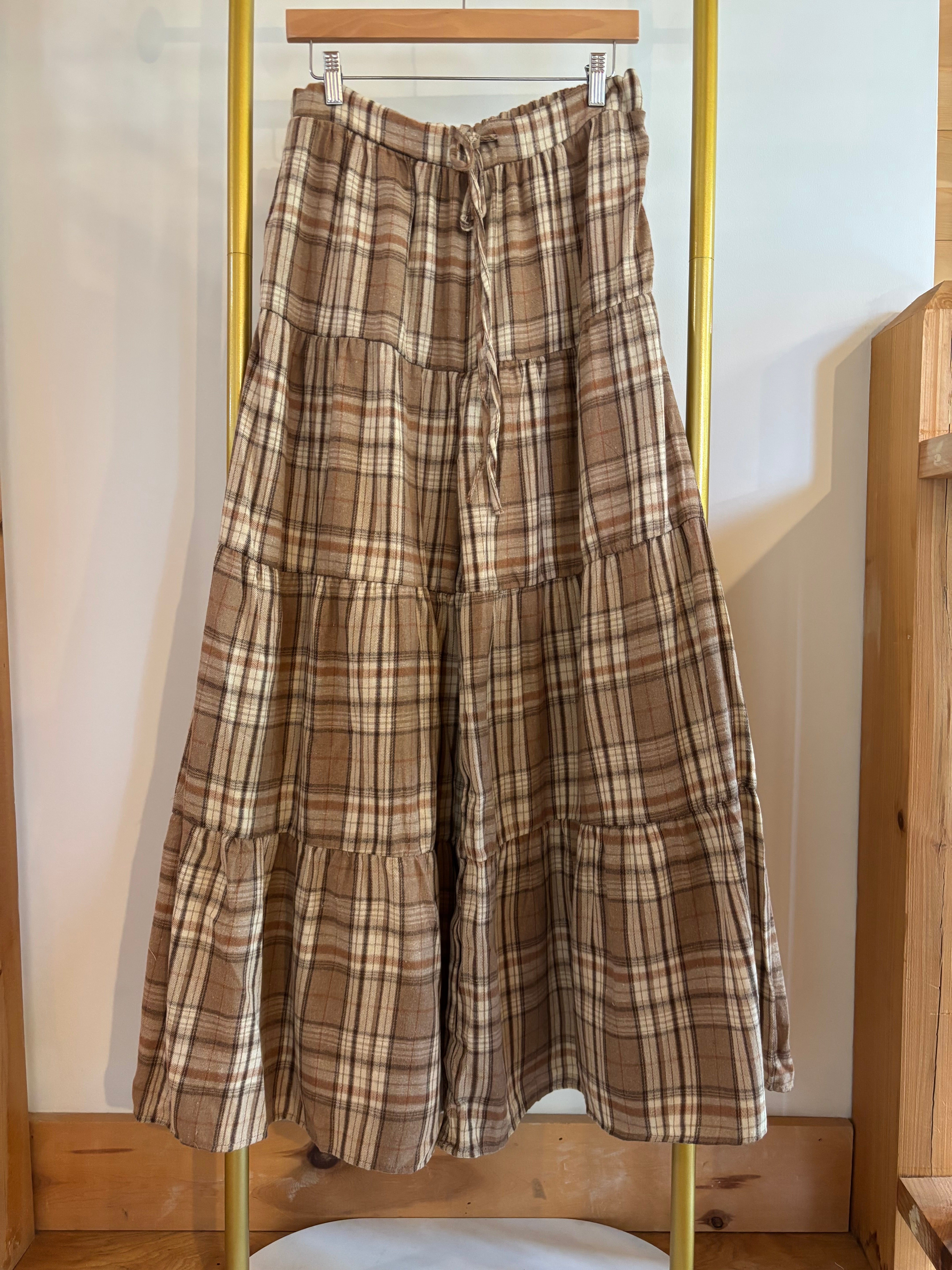 Ruffle pant