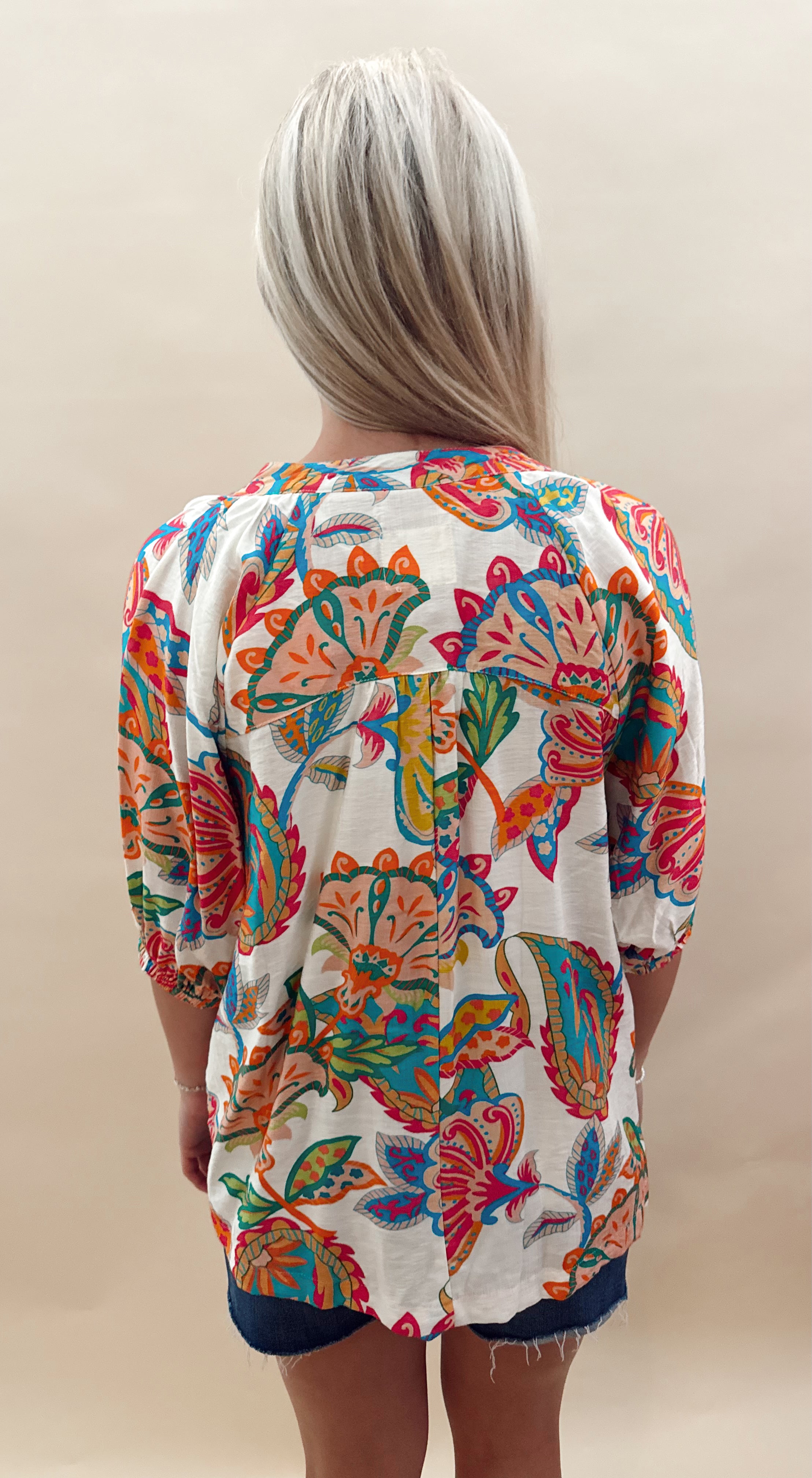 Multi-color top