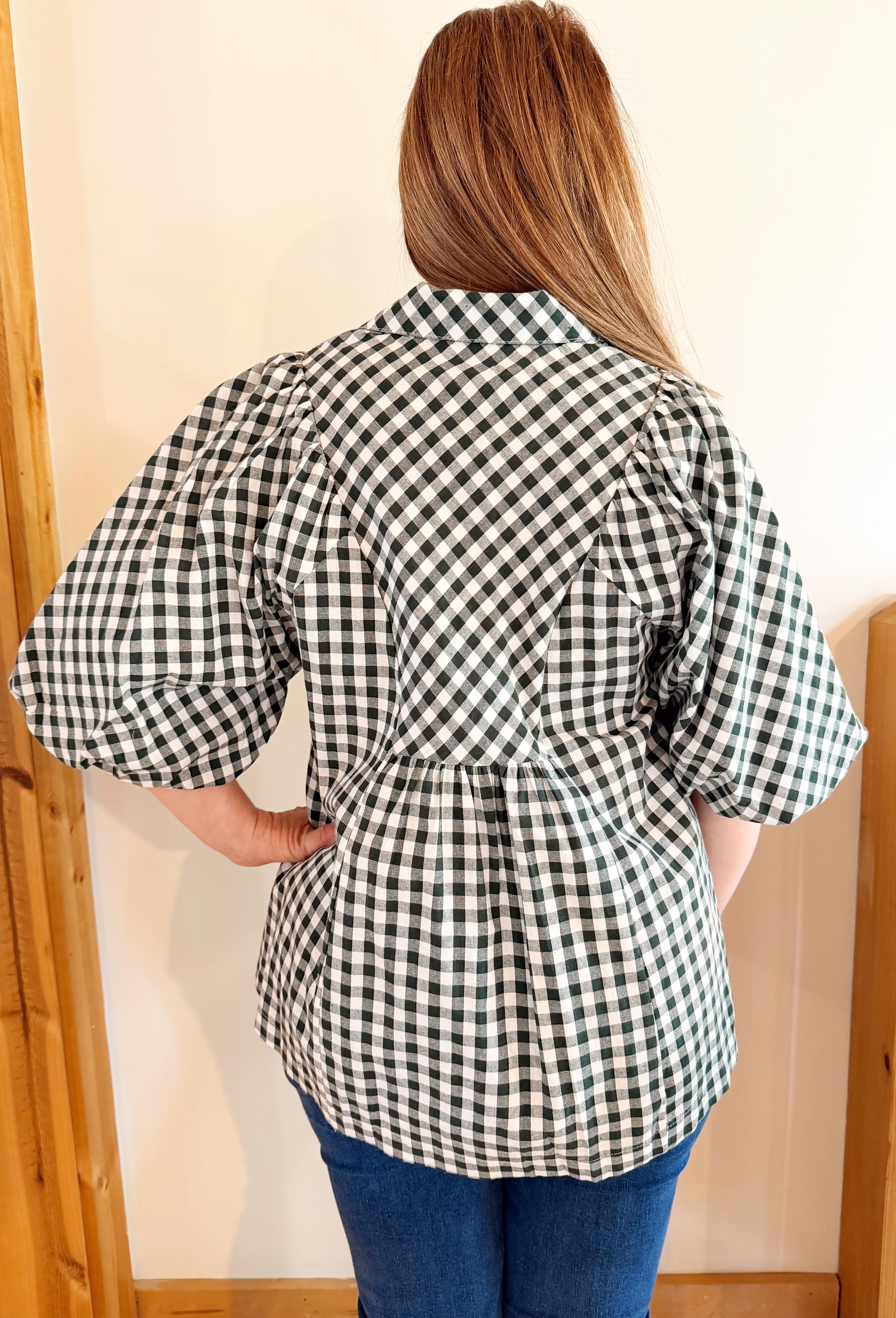 Plaid bubble sleeve top