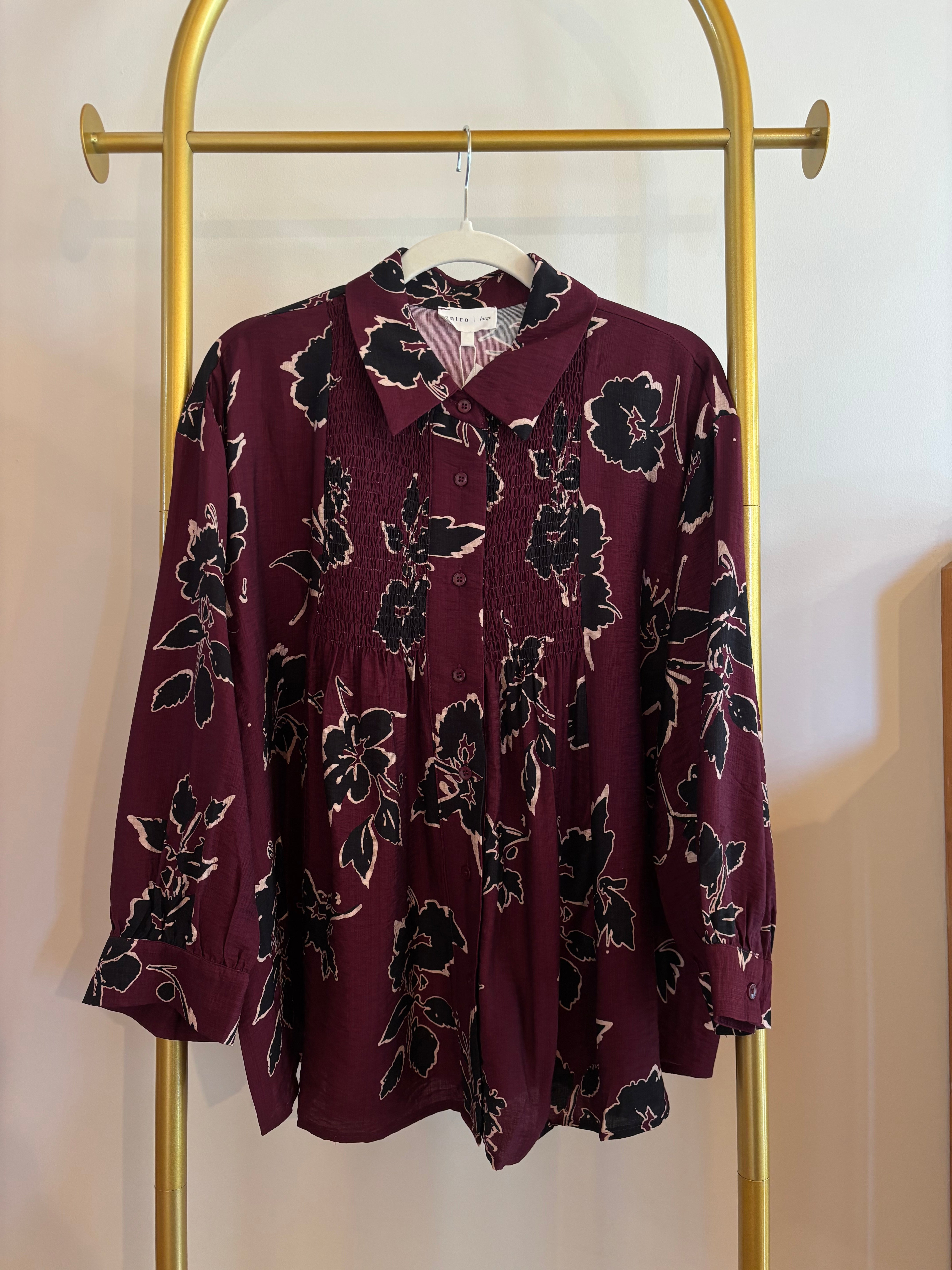 Pattern dressy collared button up