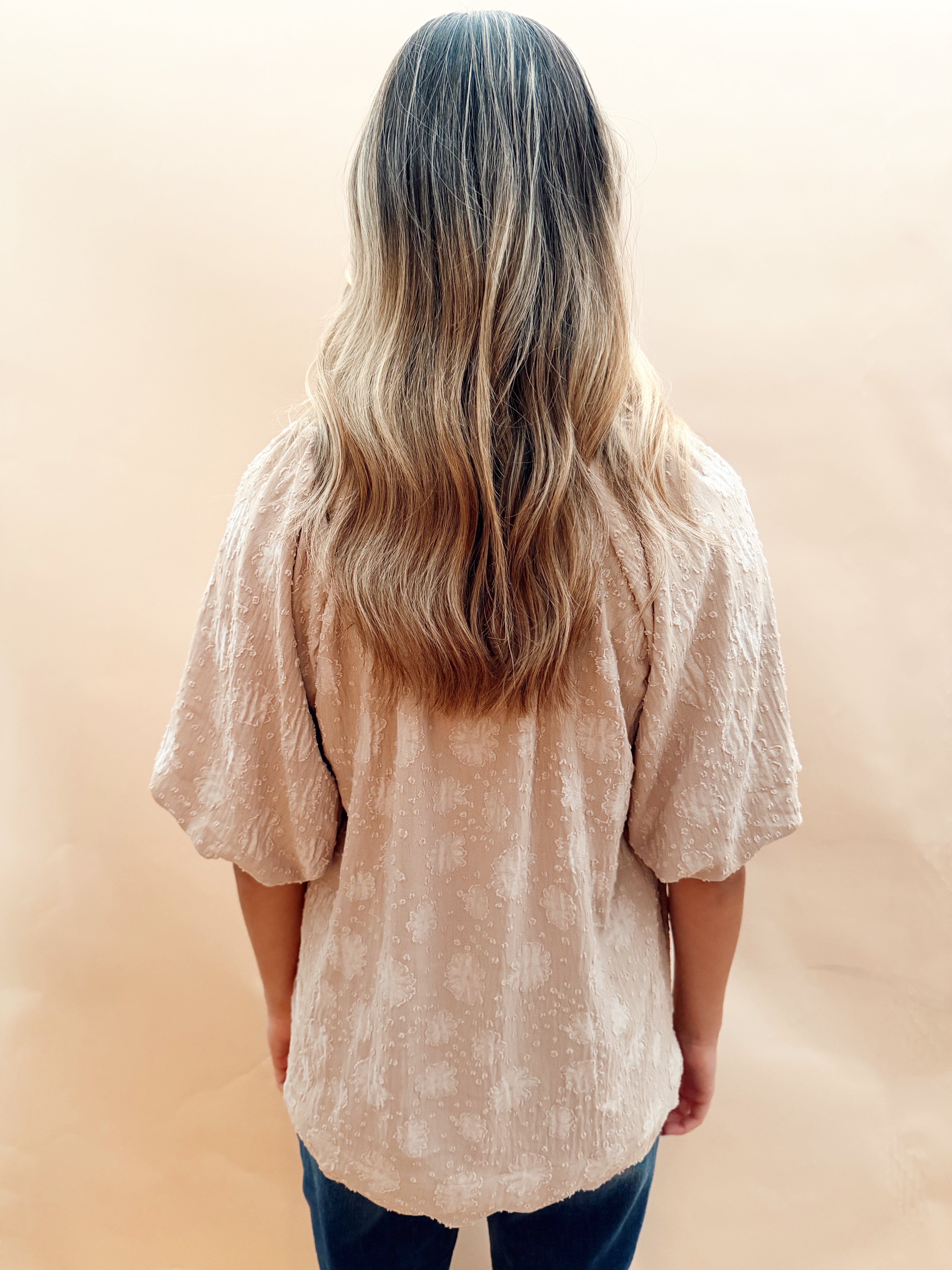Scalloped hem bubble sleeve top