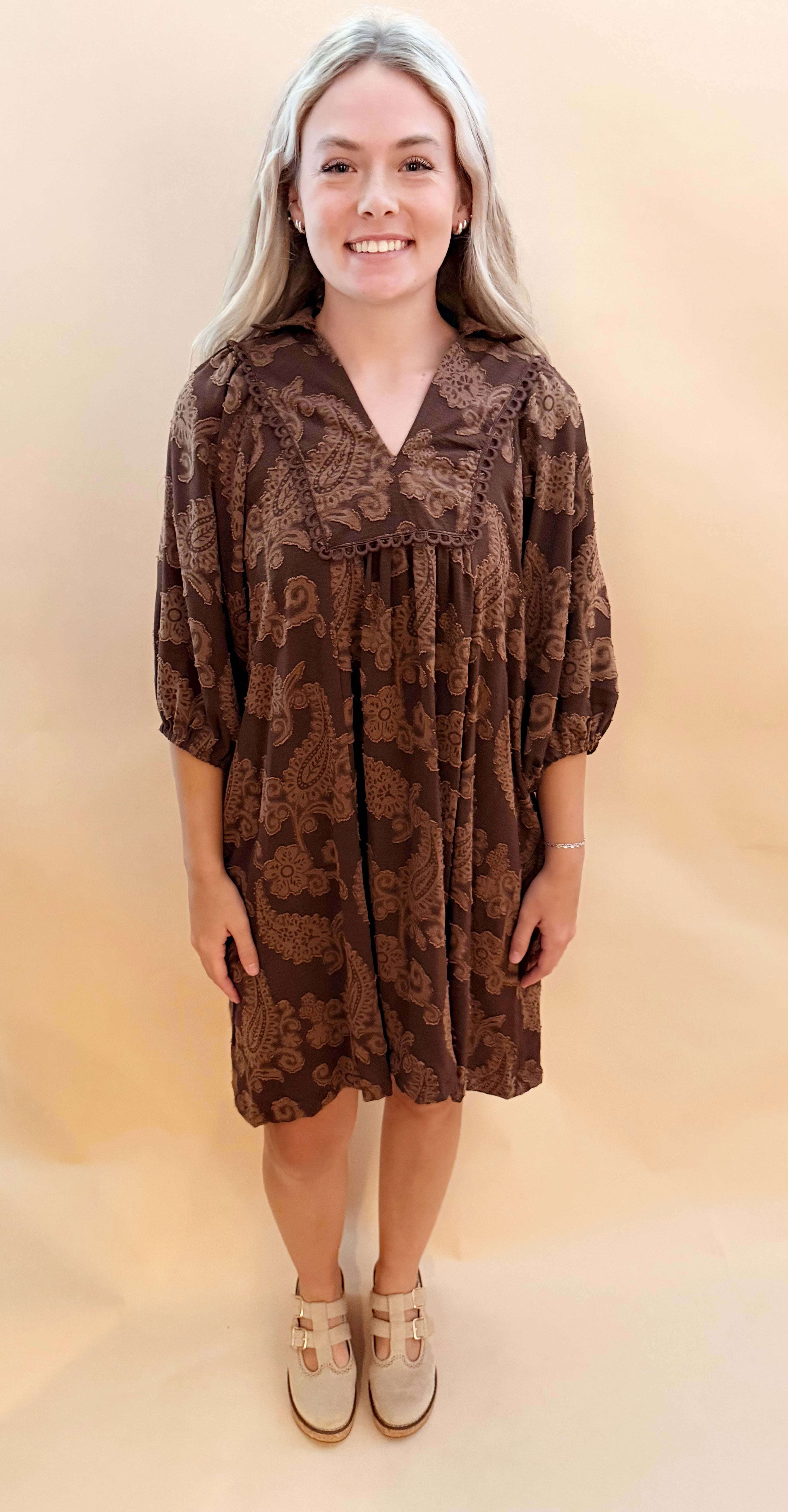 Textured paisley print knee length dress