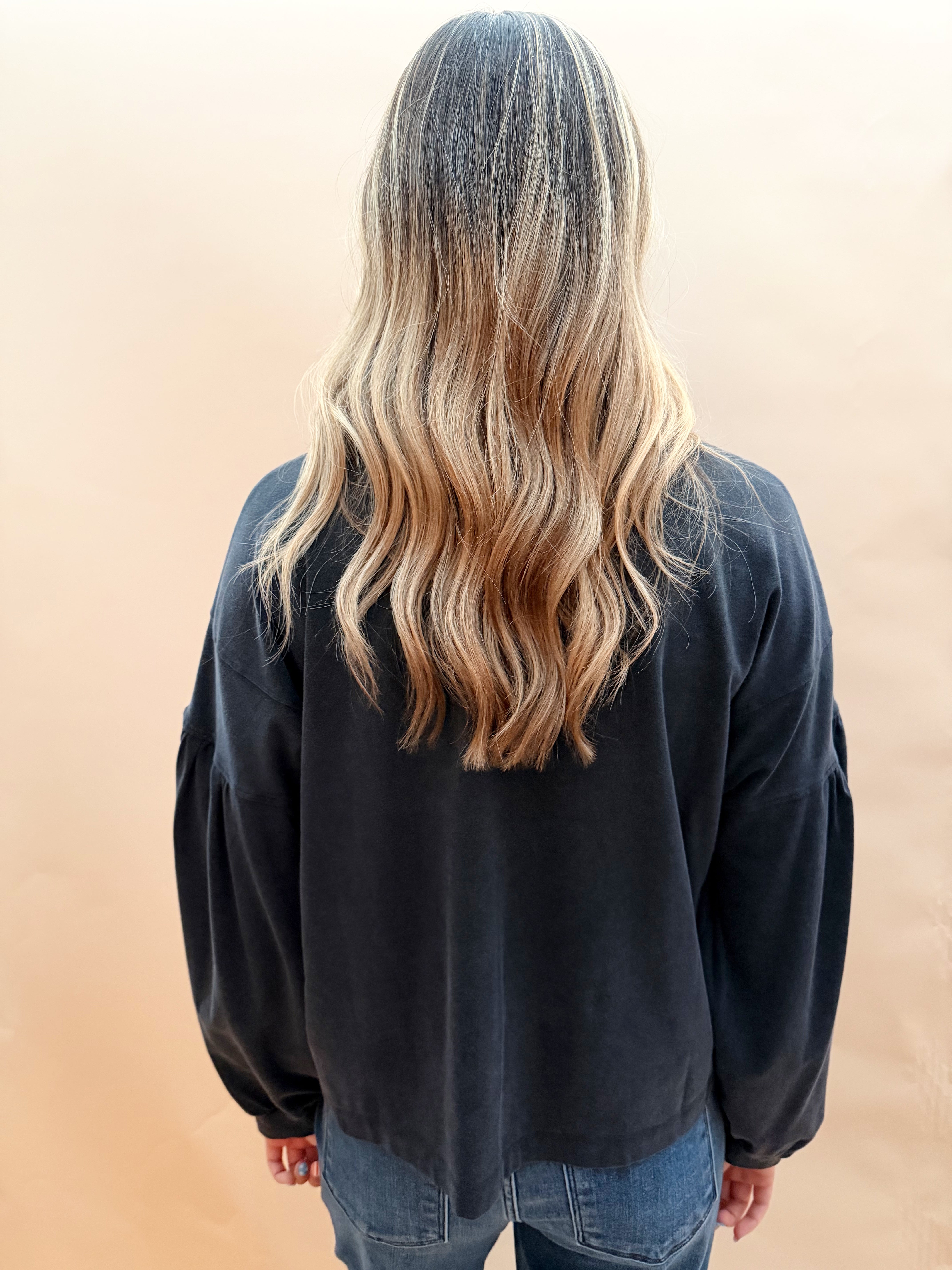 Puff Sleeve Long Sleeved Knit Top