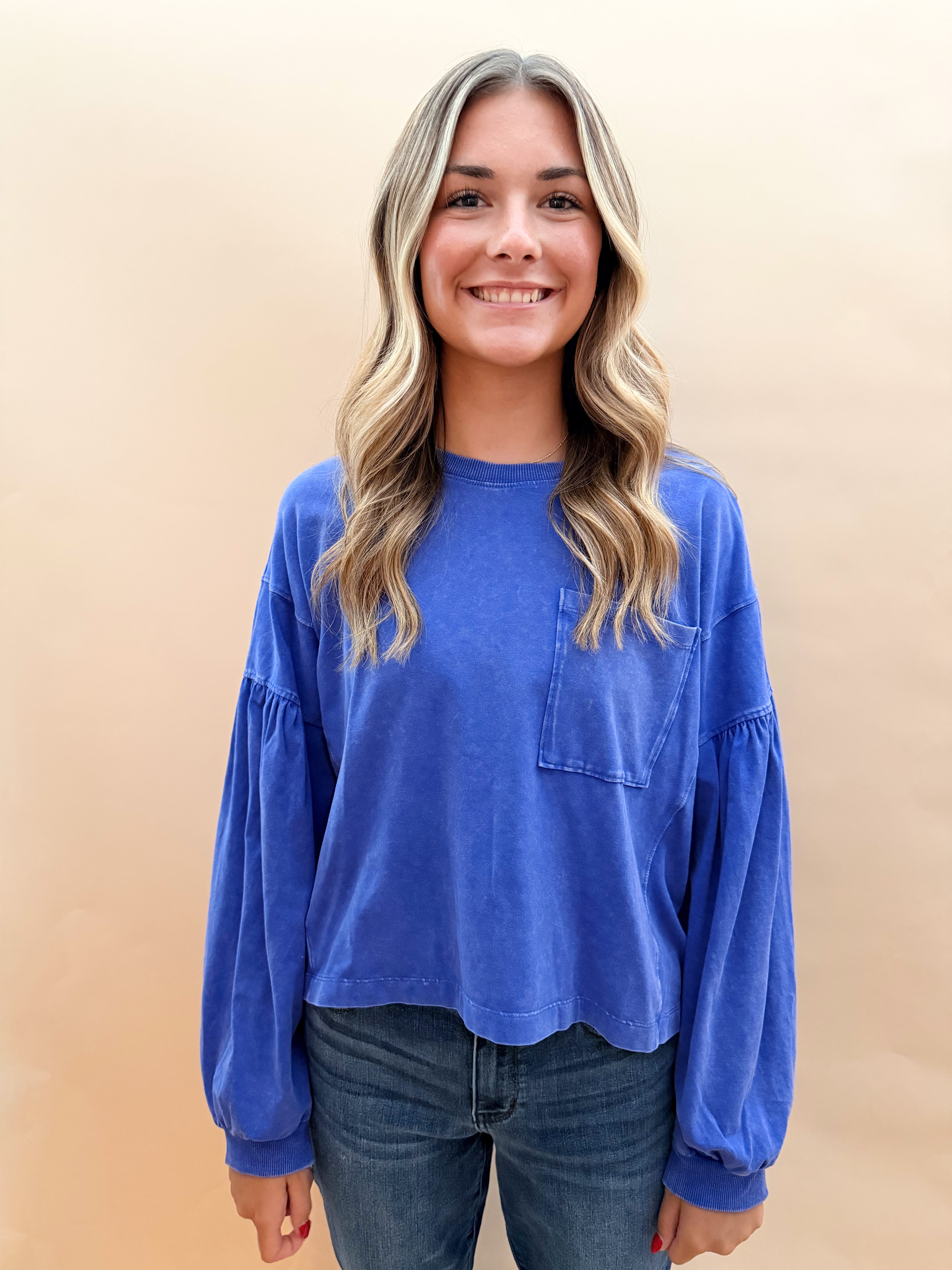 Puff Sleeve Long Sleeved Knit Top