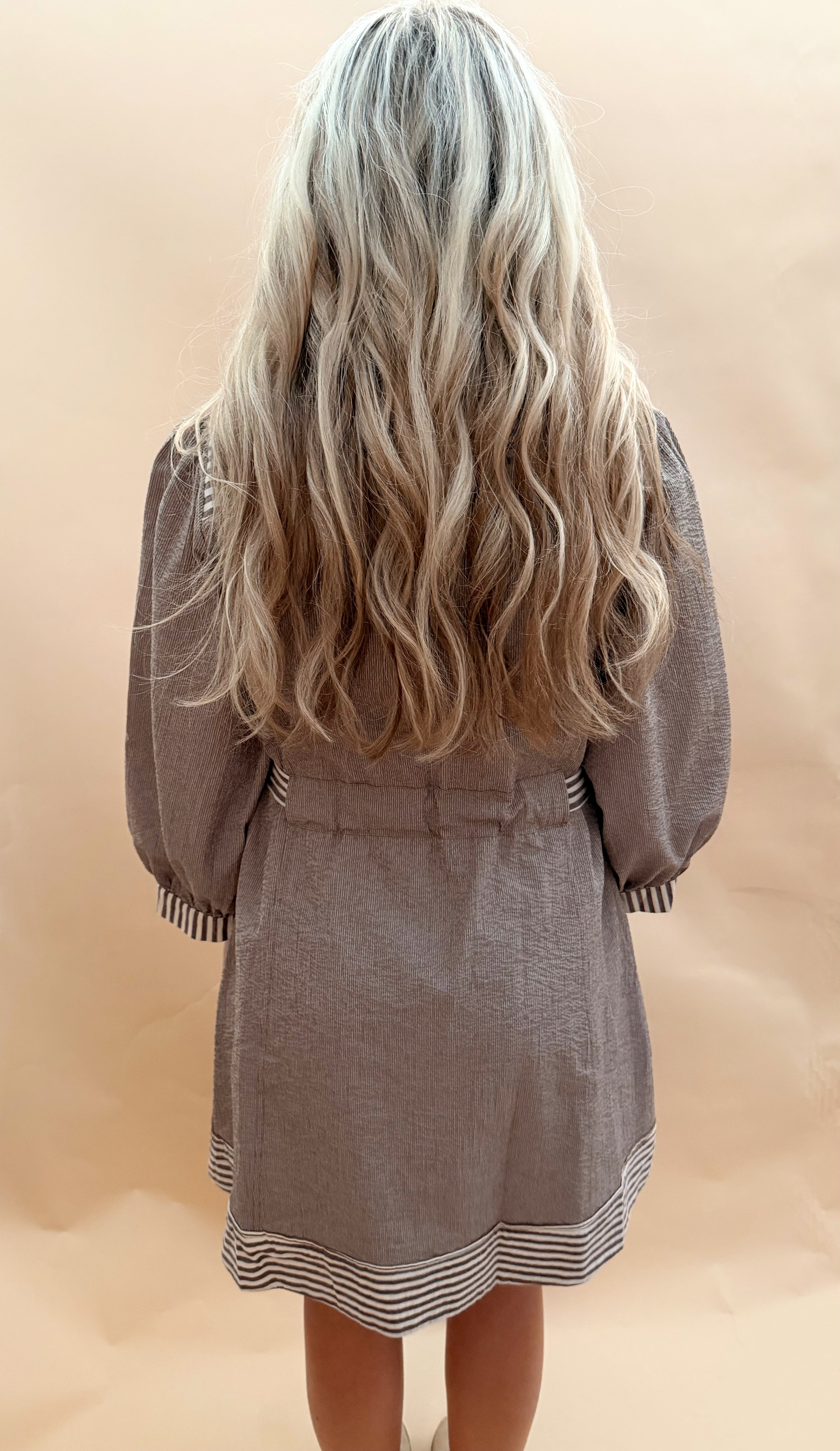 Puff sleeve collared knee length dress
