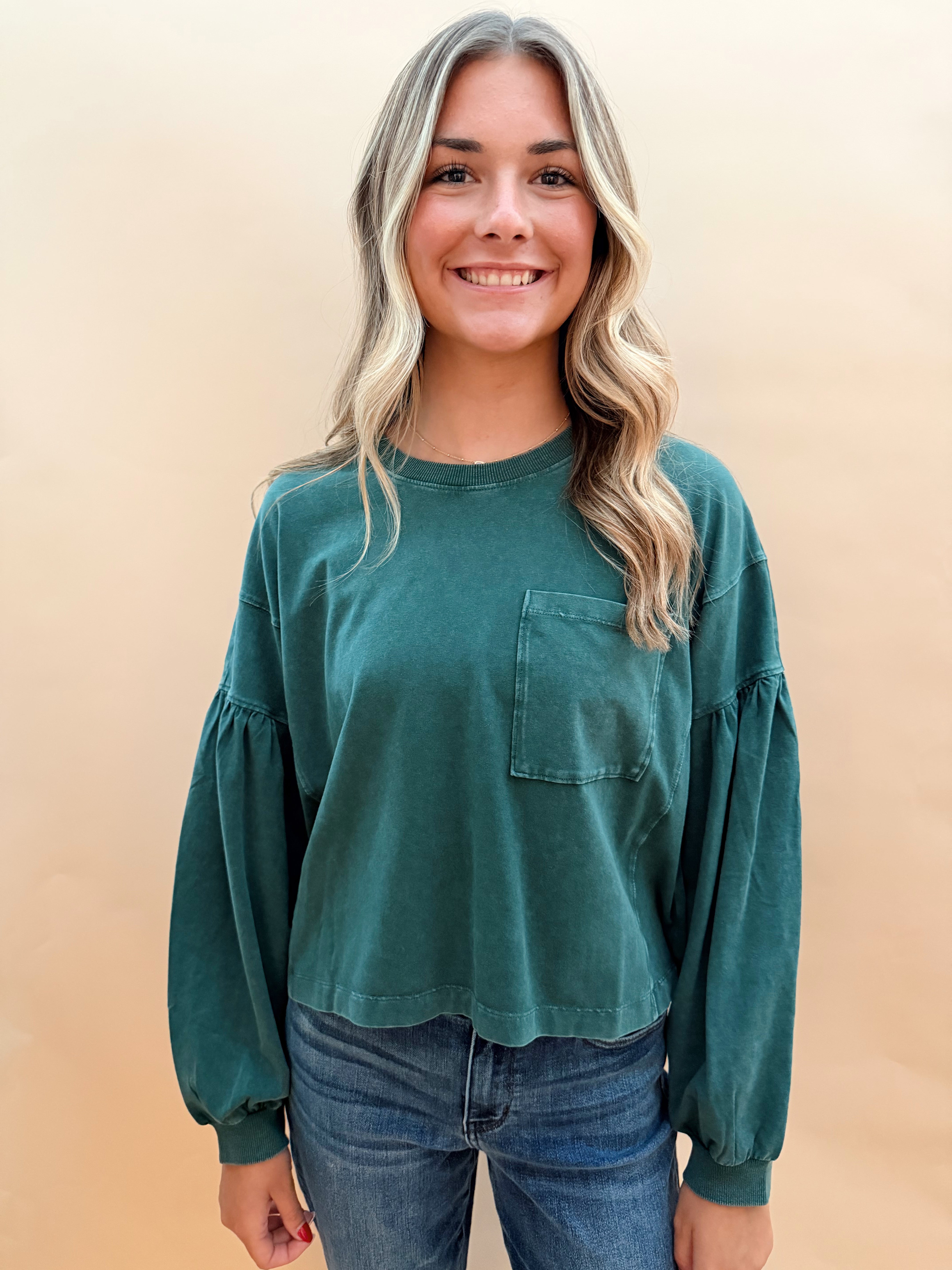 Puff Sleeve Long Sleeved Knit Top
