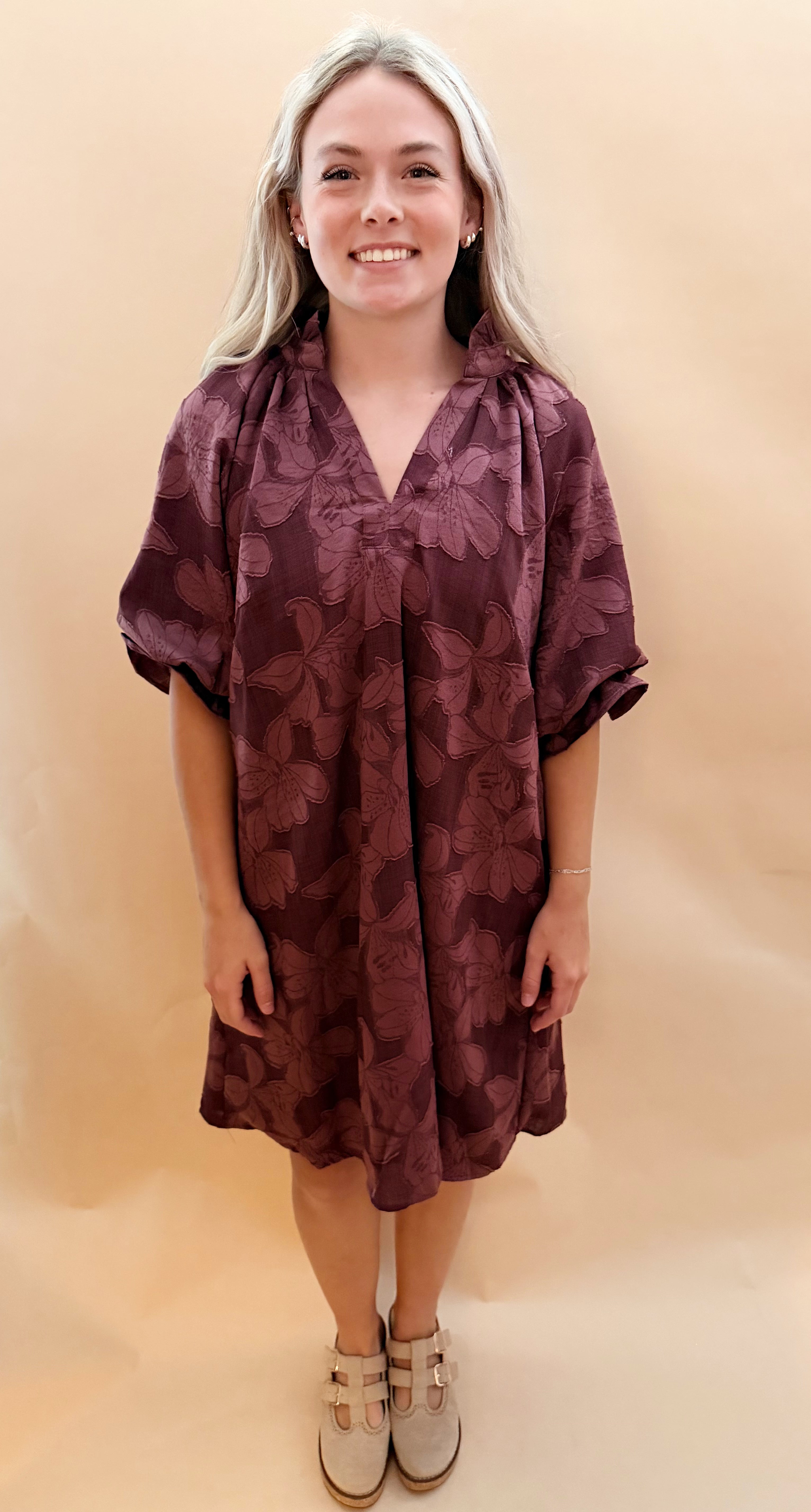 Ruffle vneck knee length dress