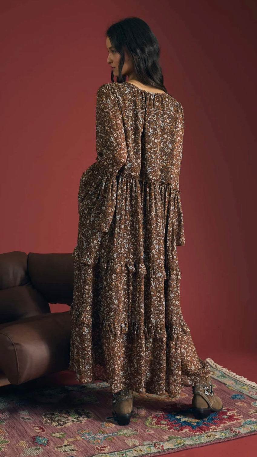Floral flowy long sleeve dress