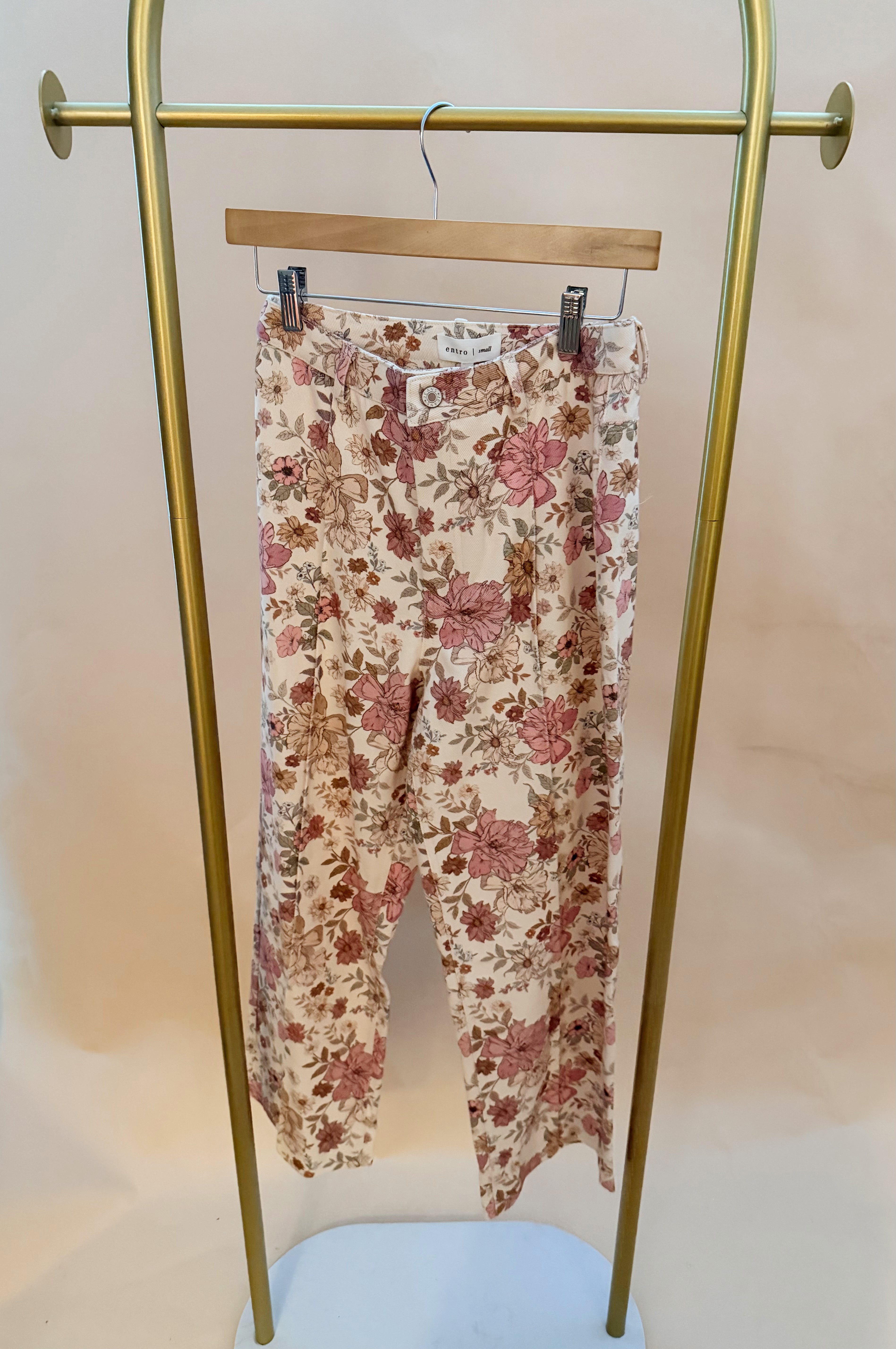 Floral print high waisted straight pant