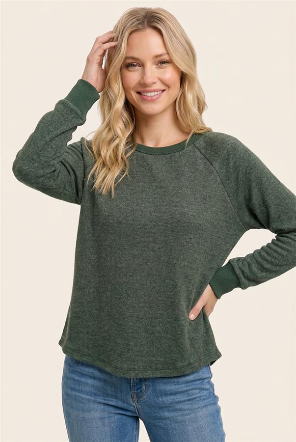 Long sleeve top rib accent