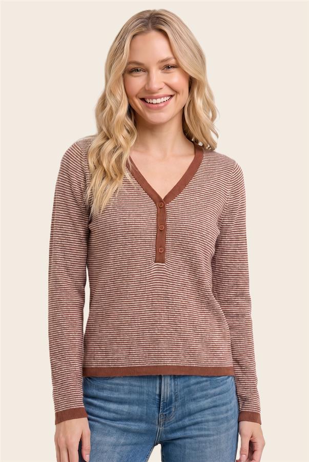 Button stripe top