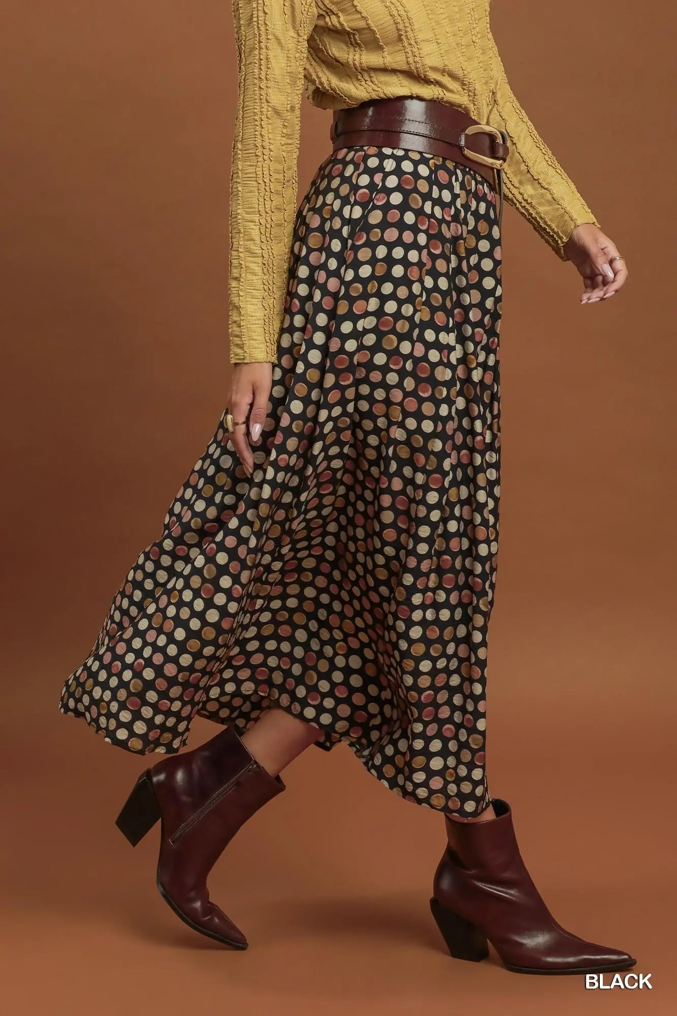 Polka dot pleated maxi skirt