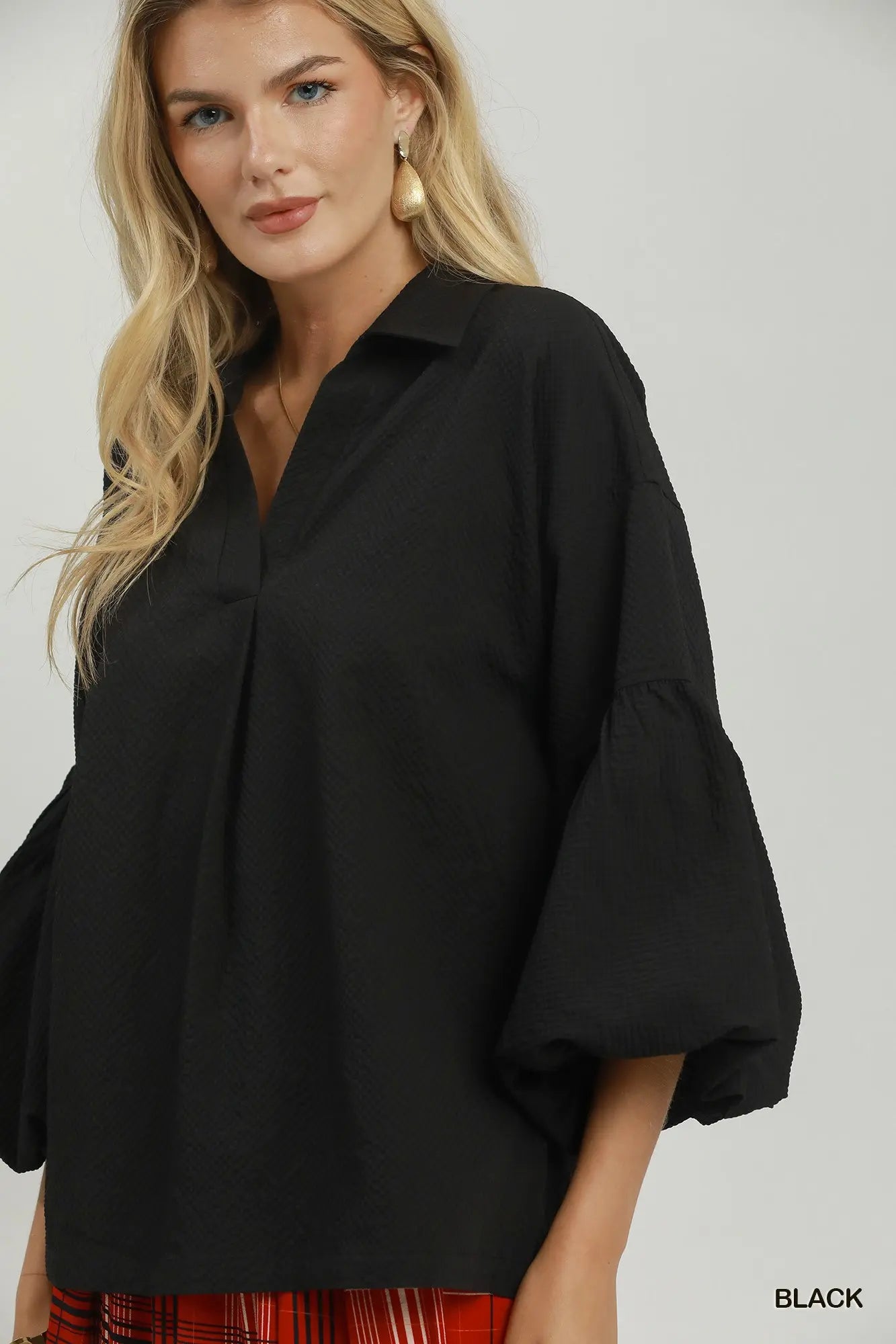 Textured puff sleeve blouse