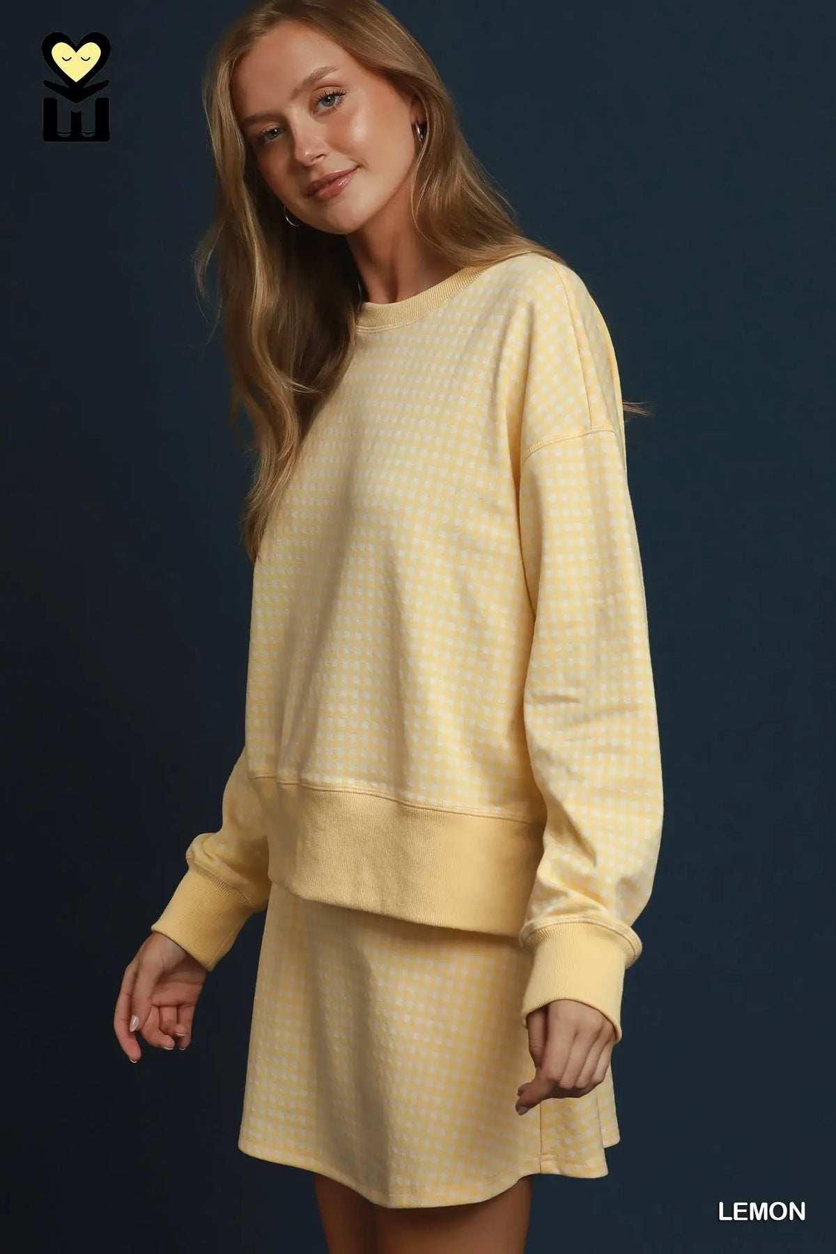 Gingham long sleeve pullover