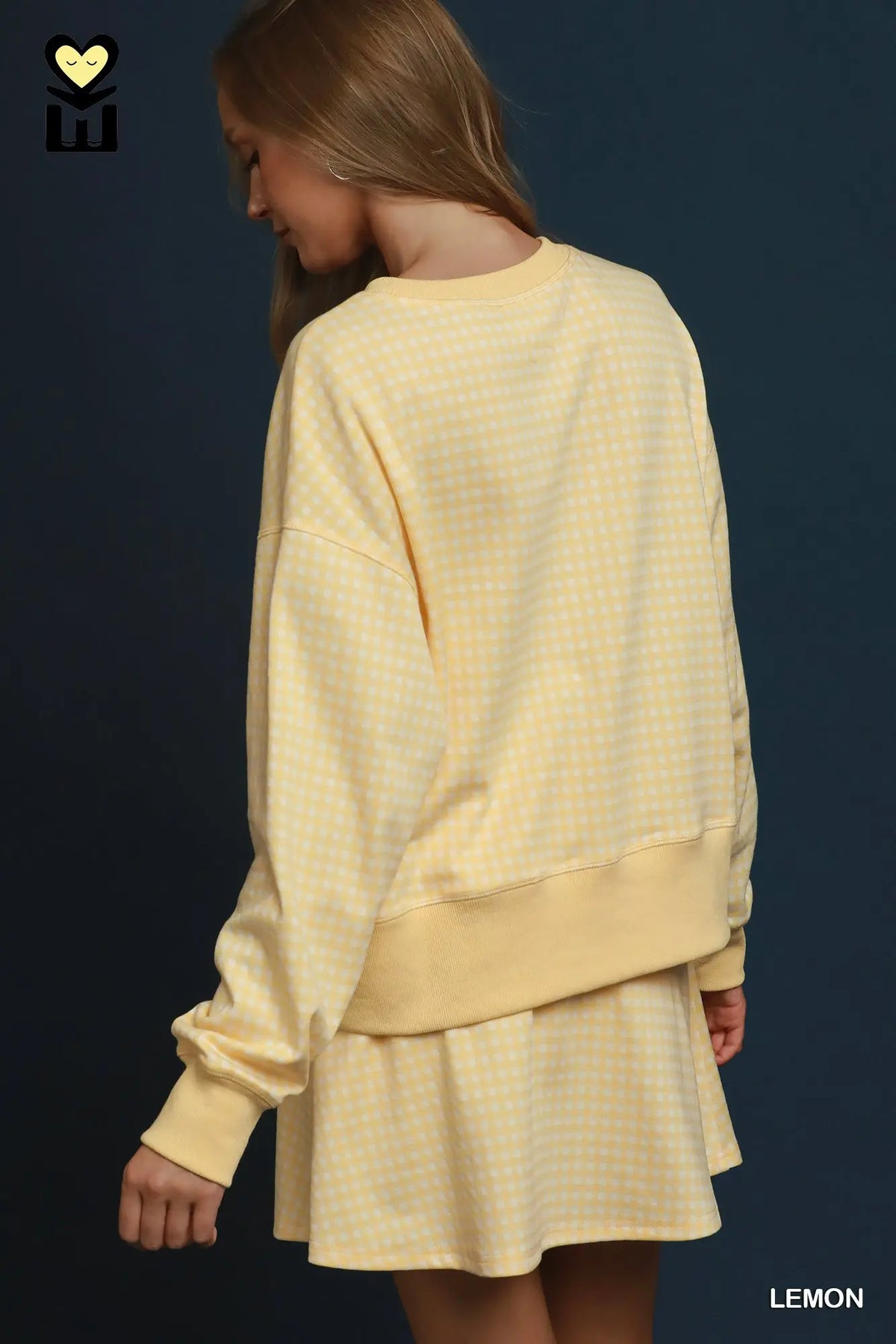 Gingham long sleeve pullover