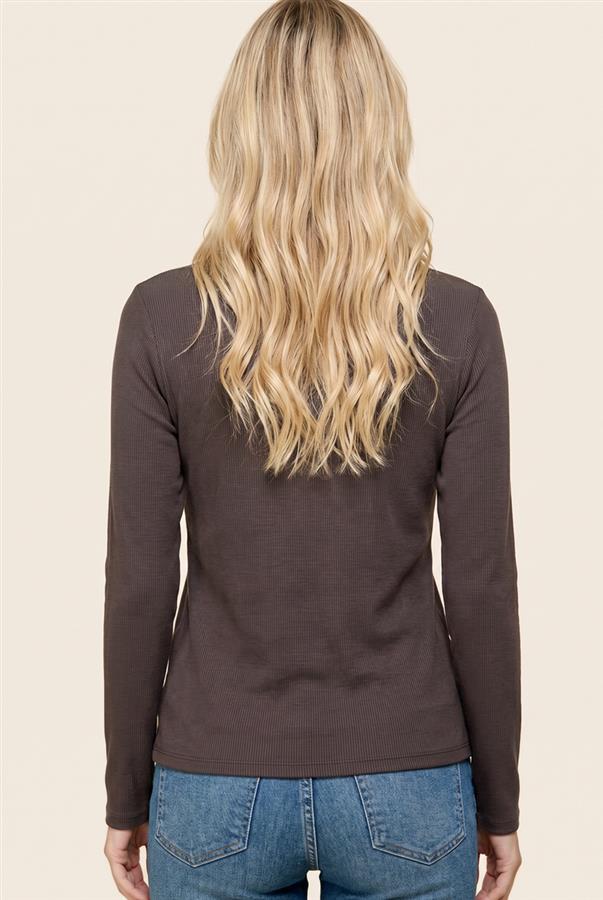 Basic ribbed crewneck