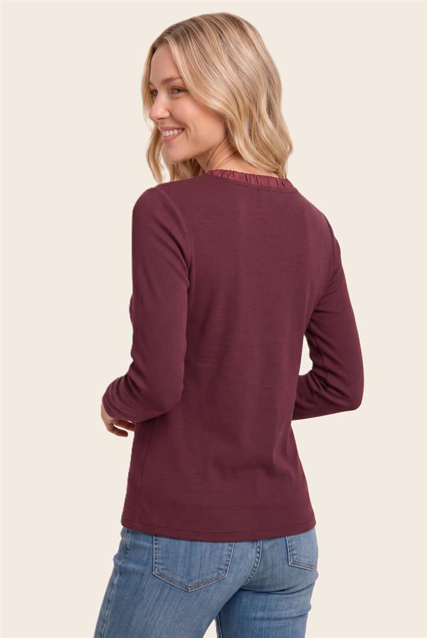 Ruched trim crewneck top