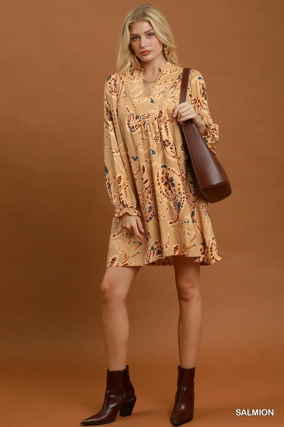 Paisley puff sleeve vneck dress with scallop lace