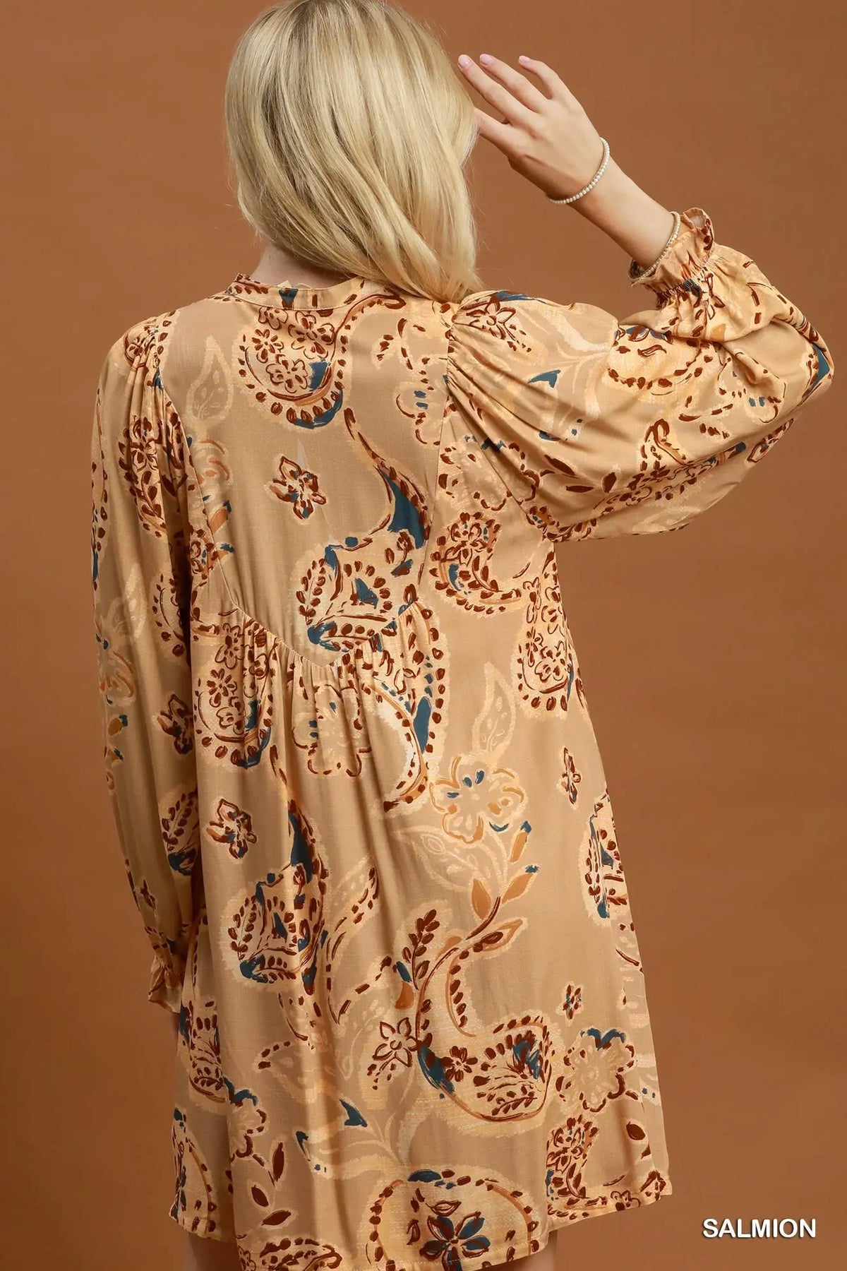 Paisley puff sleeve vneck dress with scallop lace