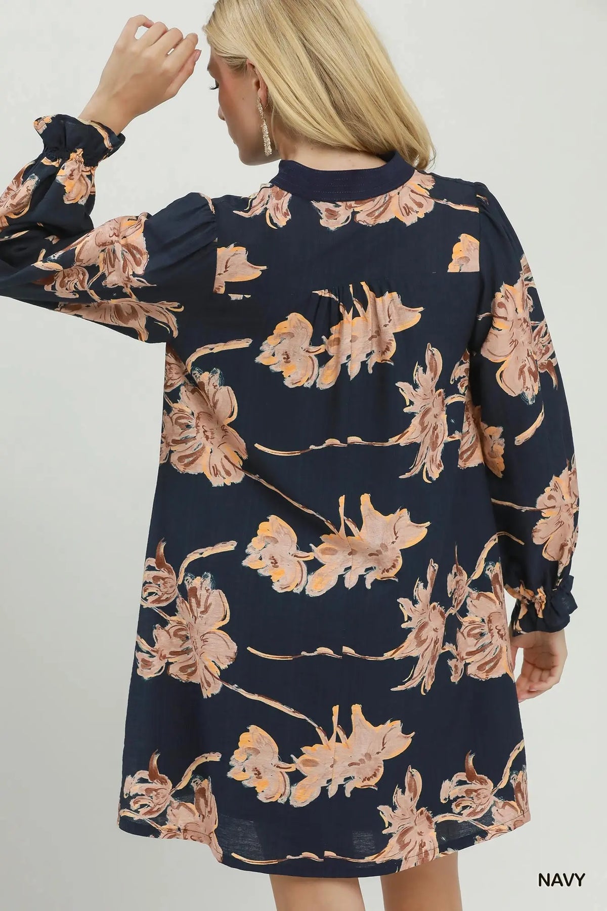 Floral print corduroy stitch vneck dress